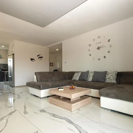 بيت للعطل Monteci 2052 Galižana